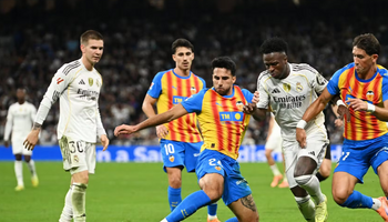 Real Madrid vs Valencia CF (03:00 – 02/11) | Xem lại trận đấu