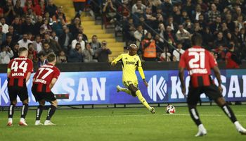Gazisehir Gaziantep vs Fenerbahce (00:00 – 28/10) | Xem lại trận đấu
