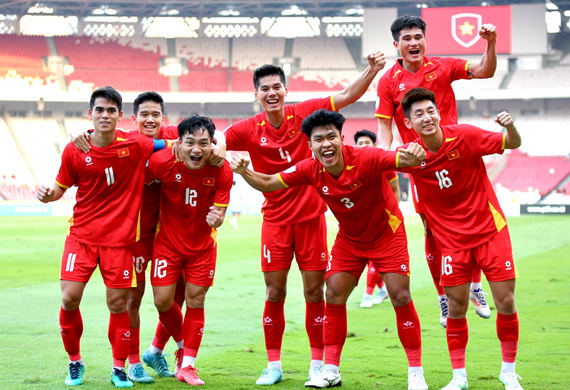 Truyền thông Malaysia ‘toát mồ hôi’ khi chạm trán U22 Việt Nam tại SEA Games 33